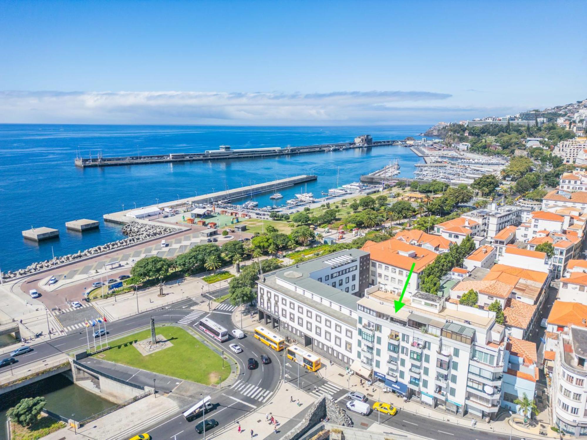 Super Central - Deep Blue Funchal  Bagian luar foto