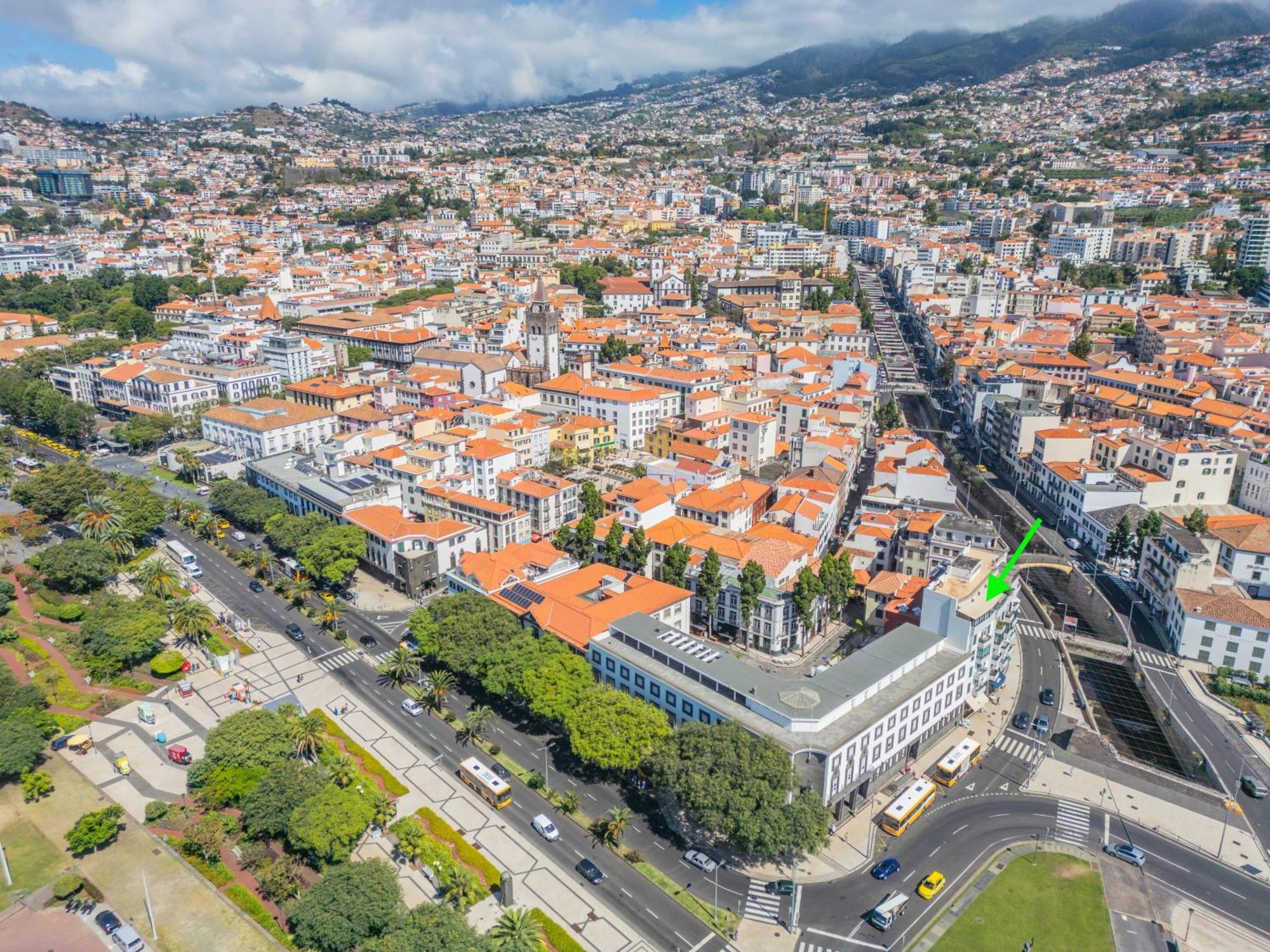 Super Central - Deep Blue Funchal  Bagian luar foto